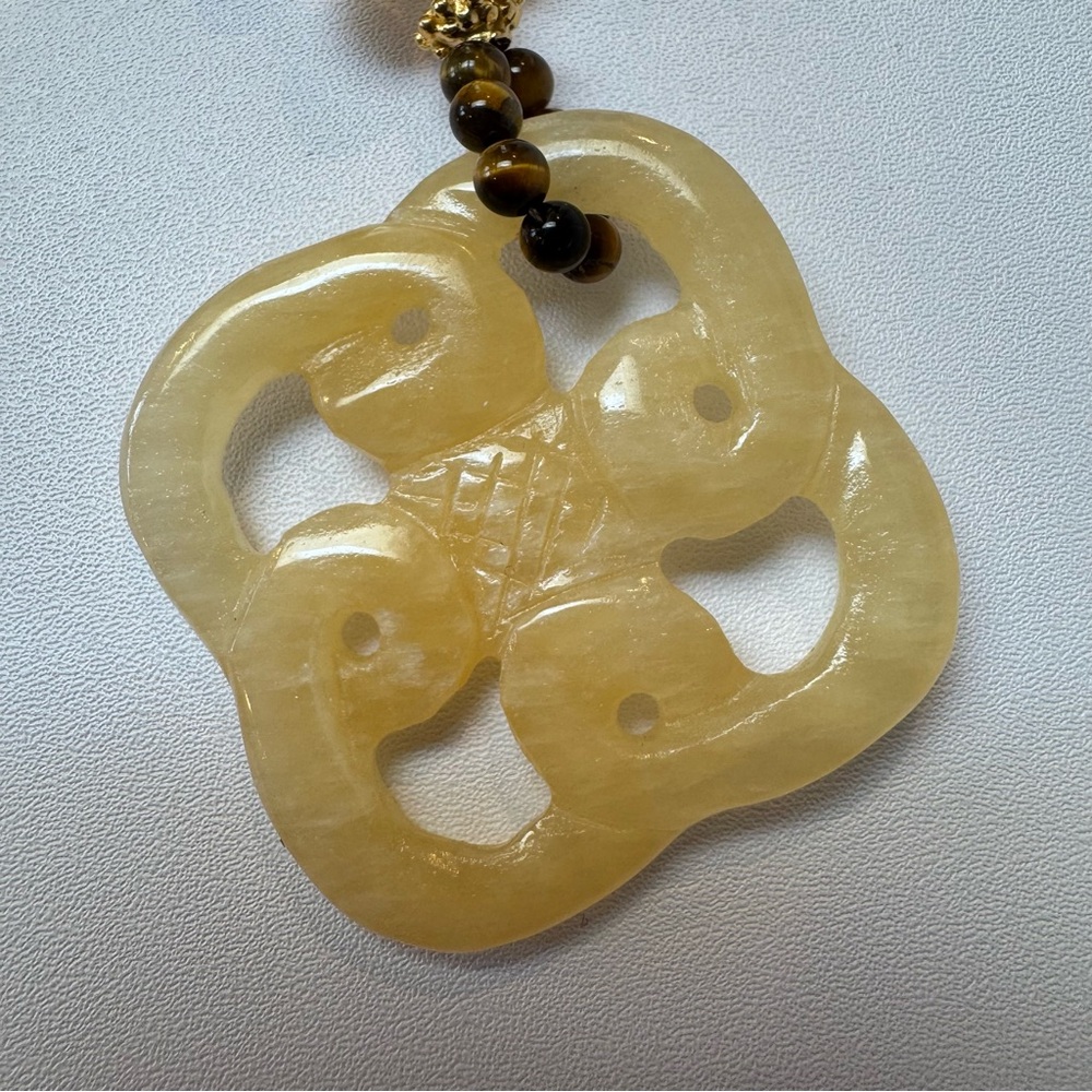 Elegant Gold and Brown Beaded Necklace - Picture 2 of 3
